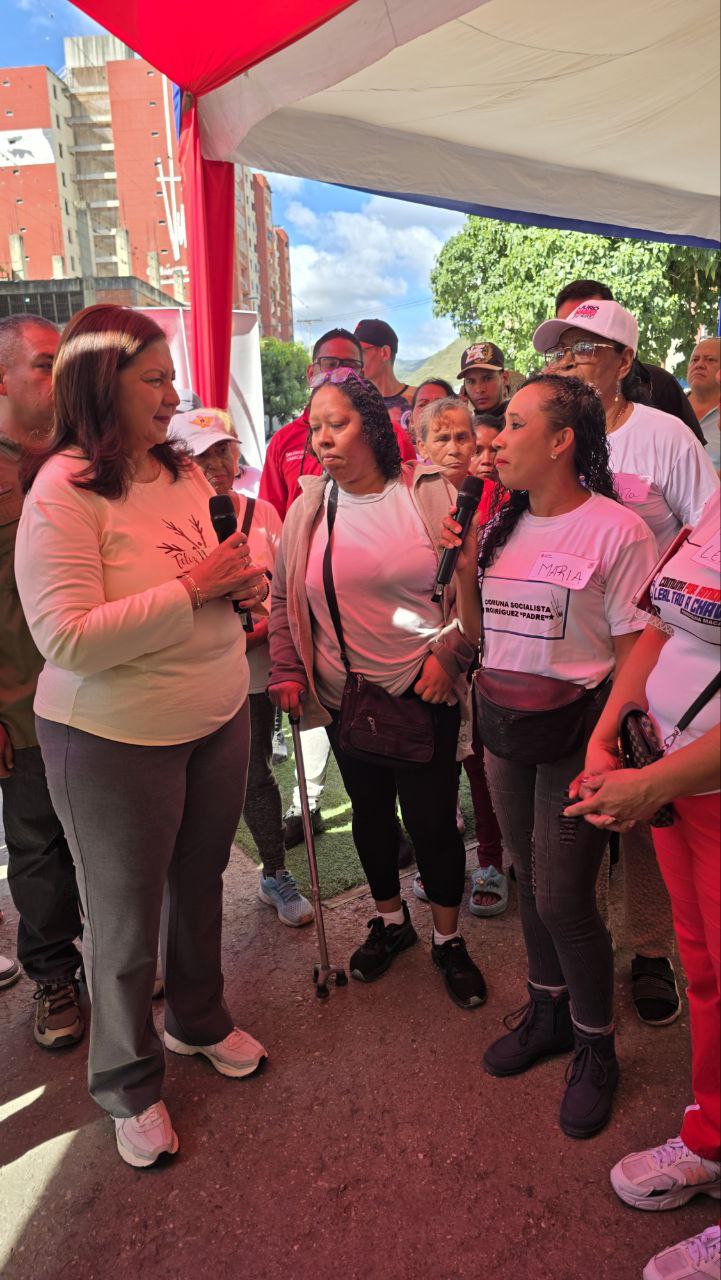 photo_5053257159981861692_y