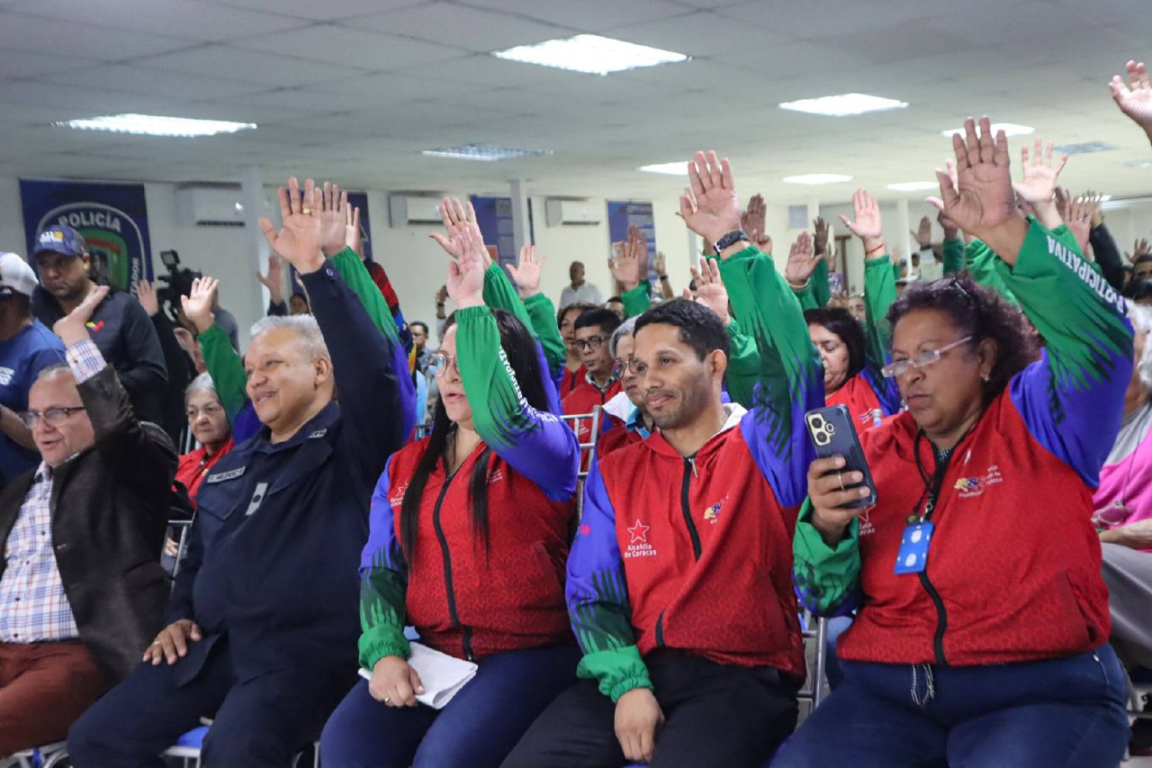 photo_5032773142392277825_y